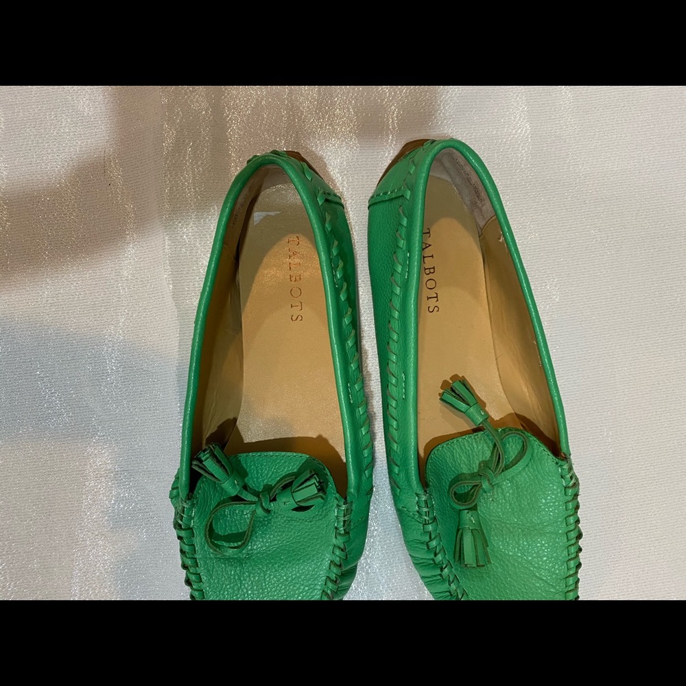 Talbot’s size 9M Evergreen Loafers